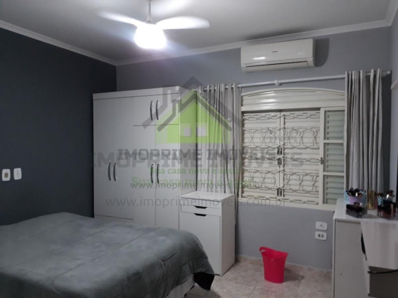 Imagem Casa com 3 Quartos à Venda, 250 m² em Jardim Mesquita - Jacareí Imagem Casa com 3 Quartos à Venda, 250 m² em Jardim Mesquita - Jacareí
