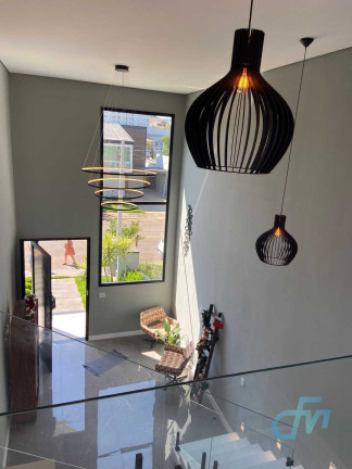 Imagem Sobrado com 3 Quartos à Venda, 240 m² em Vila Oliveira - Mogi Das Cruzes