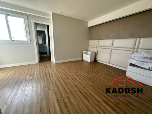 Imagem Casa com 3 Quartos à Venda, 300 m² em Sim - Feira De Santana Imagem Casa com 3 Quartos à Venda, 300 m² em Sim - Feira De Santana