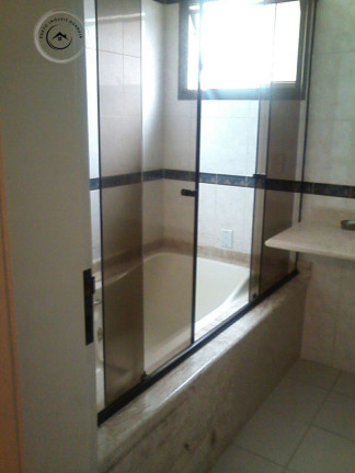 Imagem Apartamento com 3 Quartos à Venda, 140 m²