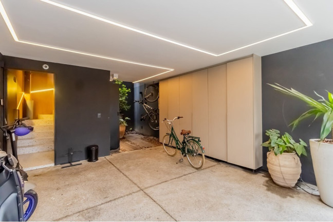Imagem Casa com 1 Quarto à Venda, 138 m² em Vila Nova Conceição - São Paulo Imagem Casa com 1 Quarto à Venda, 138 m² em Vila Nova Conceição - São Paulo
