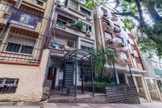 Imagem Imóvel com 2 Quartos à Venda, 77 m² em Bom Fim - Porto Alegre Imagem Imóvel com 2 Quartos à Venda, 77 m² em Bom Fim - Porto Alegre