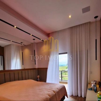 Imagem Casa de Condomínio com 4 Quartos à Venda, 290 m² em Bairro Da Floresta - São José Dos Campos Imagem Casa de Condomínio com 4 Quartos à Venda, 290 m² em Bairro Da Floresta - São José Dos Campos