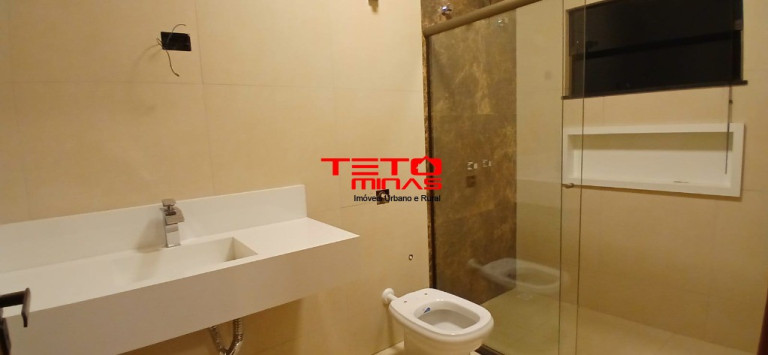 Imagem Casa com 3 Quartos à Venda, 320 m² em Bairro Lagoa Seca - São Lourenço Imagem Casa com 3 Quartos à Venda, 320 m² em Bairro Lagoa Seca - São Lourenço