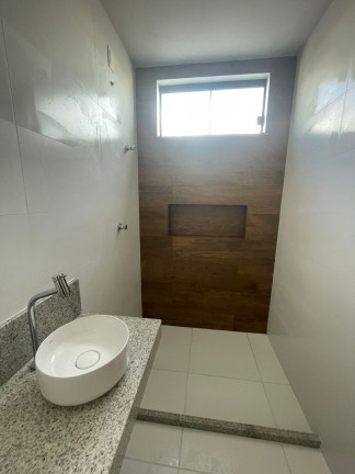 Imagem Casa com 4 Quartos à Venda, 180 m² em Barra Do Jacuipe - Camaçari Imagem Casa com 4 Quartos à Venda, 180 m² em Barra Do Jacuipe - Camaçari