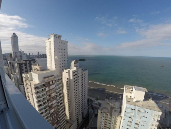 Imagem Apartamento com 3 Quartos à Venda, 151 m² em Centro - Balneário Camboriú Imagem Apartamento com 3 Quartos à Venda, 151 m² em Centro - Balneário Camboriú