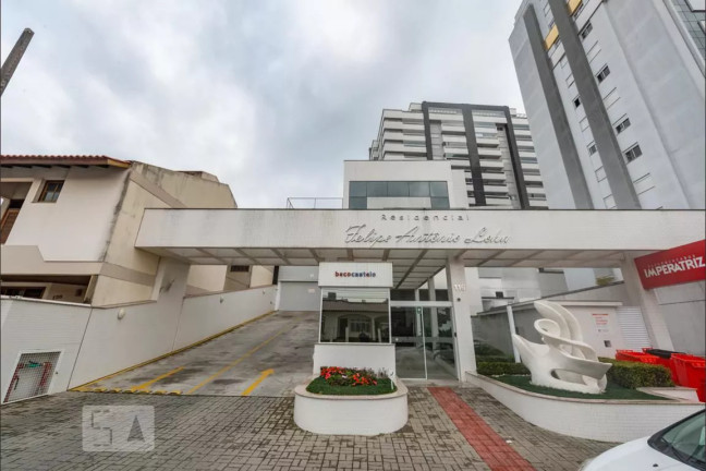 Apartamento com 2 Quartos à Venda, 82 m² em Estreito - Florianópolis