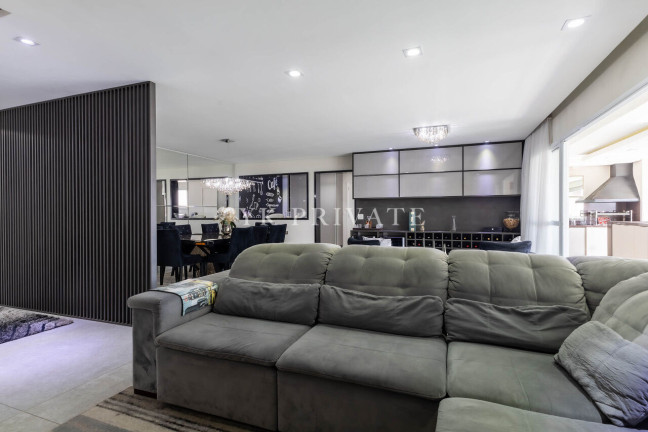 Imagem Apartamento com 3 Quartos à Venda, 197 m² em Jardim Santa Mena - Guarulhos