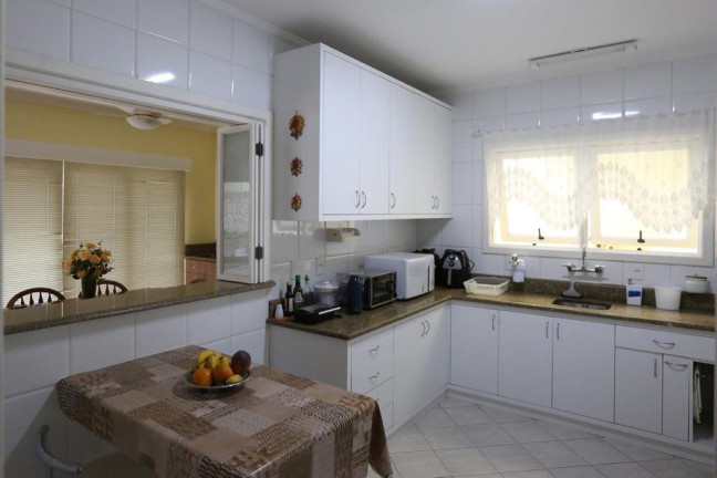 Imagem Casa com 4 Quartos à Venda, 290 m² em Sarandi - Porto Alegre Imagem Casa com 4 Quartos à Venda, 290 m² em Sarandi - Porto Alegre