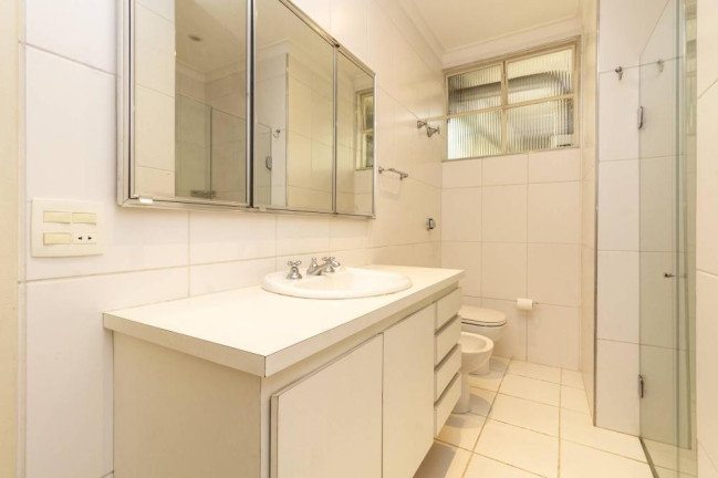 Imagem Imóvel com 3 Quartos à Venda, em Higienópolis - São Paulo Imagem Imóvel com 3 Quartos à Venda, em Higienópolis - São Paulo