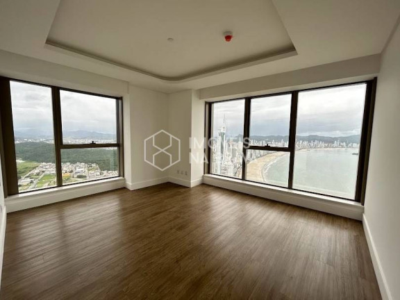 Imagem Apartamento com 4 Quartos para Alugar, 257 m² em Centro - Balneário Camboriú