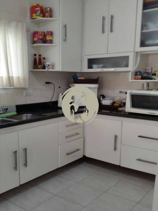 Imagem Casa com 3 Quartos à Venda, 180 m² em Aparecida - Santos Imagem Casa com 3 Quartos à Venda, 180 m² em Aparecida - Santos