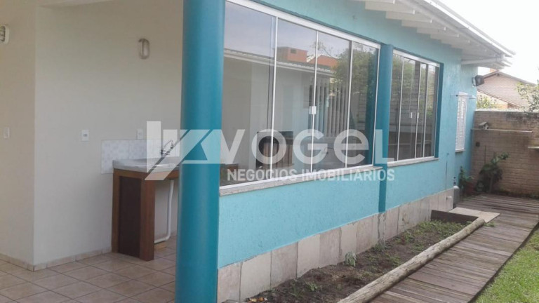 Imagem Casa com 6 Quartos à Venda, 184 m² em Centro - Capao Da Canoa Imagem Casa com 6 Quartos à Venda, 184 m² em Centro - Capao Da Canoa