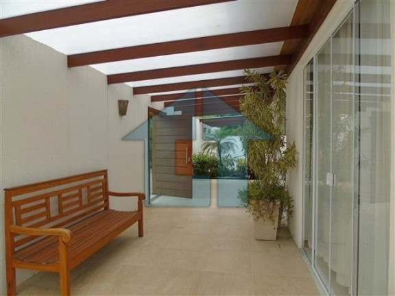 Casa com 4 Quartos à Venda, 360 m² em Porto Bracuhy - Angra Dos Reis