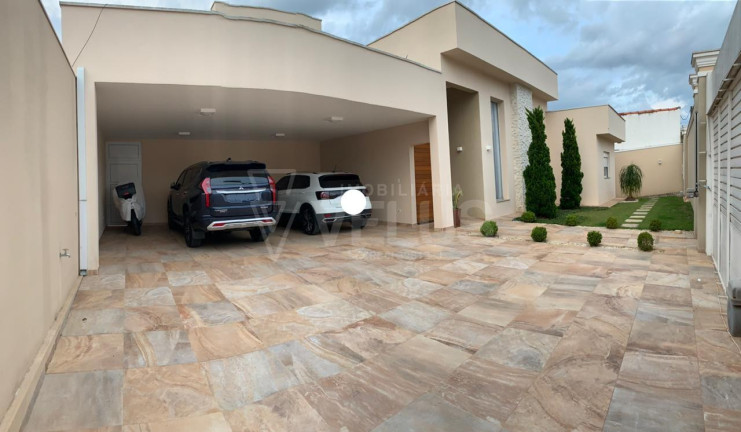 Imagem Casa com 4 Quartos à Venda, em Centro - Sarapui Imagem Casa com 4 Quartos à Venda, em Centro - Sarapui