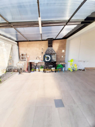 Imagem Casa com 2 Quartos à Venda, 76 m² em Tomazetti - Santa Maria