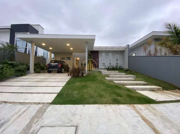 Imagem Casa com 3 Quartos à Venda, 1 m² em Glória - Joinville Imagem Casa com 3 Quartos à Venda, 1 m² em Glória - Joinville