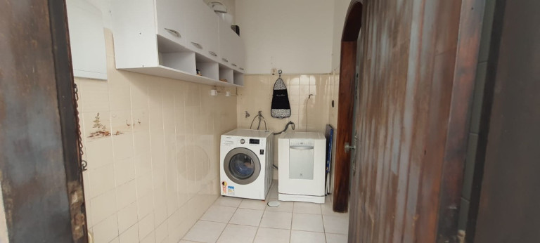 Imagem Casa com 4 Quartos à Venda, 360 m² em Balneário Praia Do Pernambuco Guarujá - São Paulo Imagem Casa com 4 Quartos à Venda, 360 m² em Balneário Praia Do Pernambuco Guarujá - São Paulo