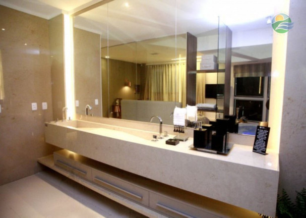 Imagem Apartamento com 4 Quartos à Venda, 325 m² Imagem Apartamento com 4 Quartos à Venda, 325 m²