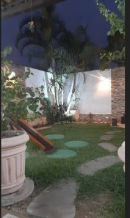 Imagem Casa com 3 Quartos à Venda, 130 m² em Pendotiba - Niterói