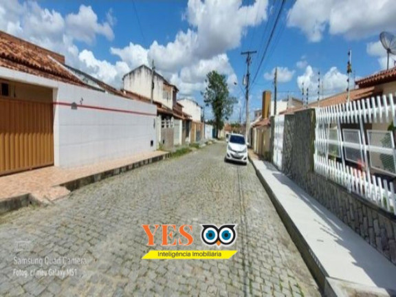 Imagem Casa com 3 Quartos à Venda, 200 m² em Campo Limpo - Feira De Santana Imagem Casa com 3 Quartos à Venda, 200 m² em Campo Limpo - Feira De Santana