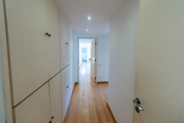 Imagem Apartamento com 3 Quartos para Alugar, 240 m² em Itaim Bibi - São Paulo Imagem Apartamento com 3 Quartos para Alugar, 240 m² em Itaim Bibi - São Paulo