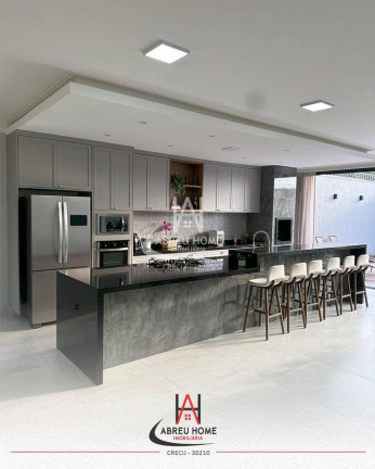 Imagem Casa com 3 Quartos à Venda, 220 m² Imagem Casa com 3 Quartos à Venda, 220 m²
