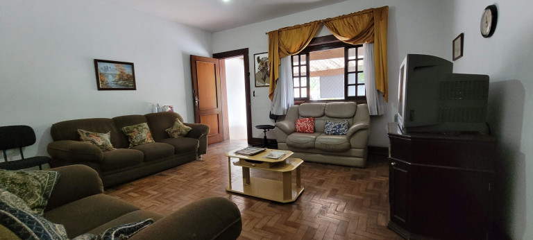 Imagem Imóvel com 2 Quartos à Venda, 236 m² em Centro - Itapevi Imagem Imóvel com 2 Quartos à Venda, 236 m² em Centro - Itapevi