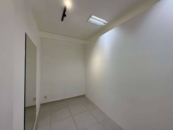 Imagem Sala Comercial à Venda, 56 m² em Granja Viana - Cotia Imagem Sala Comercial à Venda, 56 m² em Granja Viana - Cotia