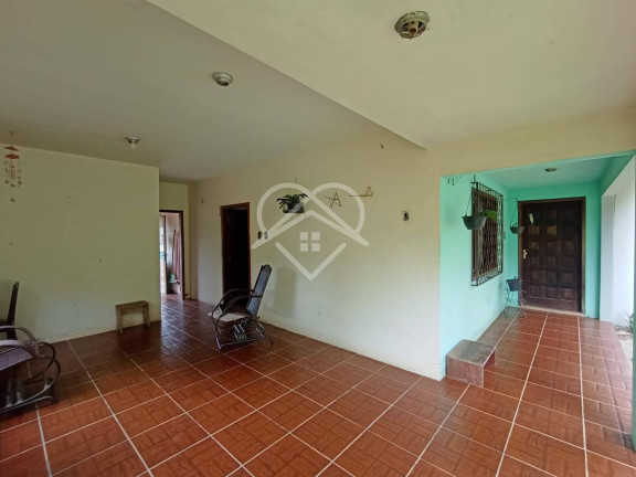 Imagem Casa com 5 Quartos à Venda, 220 m² Imagem Casa com 5 Quartos à Venda, 220 m²
