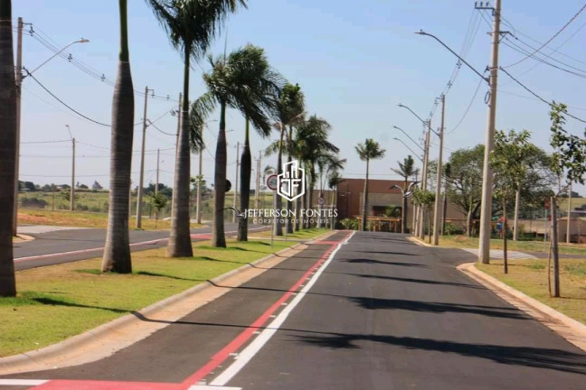 Imagem Casa à Venda, 250 m² em Jardim Maria Izabel - Marília Imagem Casa à Venda, 250 m² em Jardim Maria Izabel - Marília