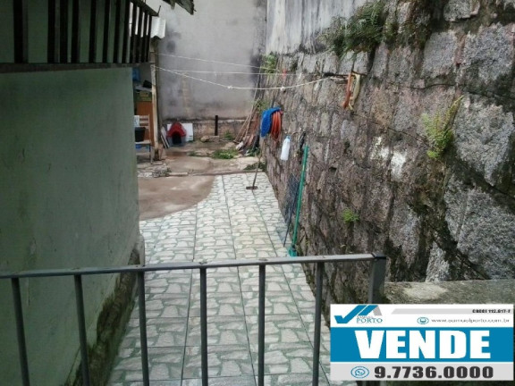 Imagem Casa com 3 Quartos à Venda, 240 m² em Piqueri - São Paulo Imagem Casa com 3 Quartos à Venda, 240 m² em Piqueri - São Paulo
