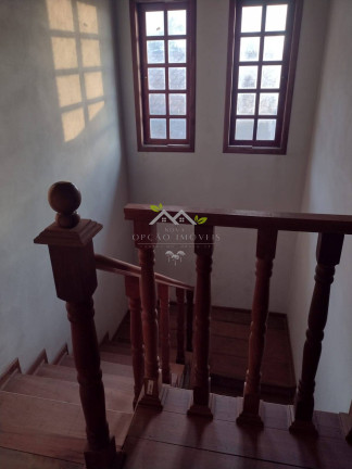 Imagem Casa com 4 Quartos à Venda, em Vila Lolly - Campos Do Jordão Imagem Casa com 4 Quartos à Venda, em Vila Lolly - Campos Do Jordão