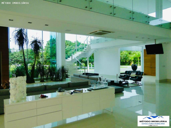 Imagem Imóvel com 9 Quartos à Venda, 1.200 m² em Acapulco - Guarujá Imagem Imóvel com 9 Quartos à Venda, 1.200 m² em Acapulco - Guarujá