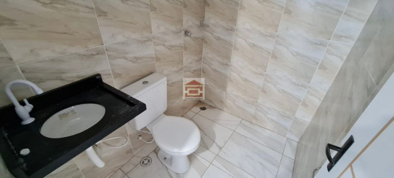 Imagem Casa com 4 Quartos à Venda, 280 m² Imagem Casa com 4 Quartos à Venda, 280 m²