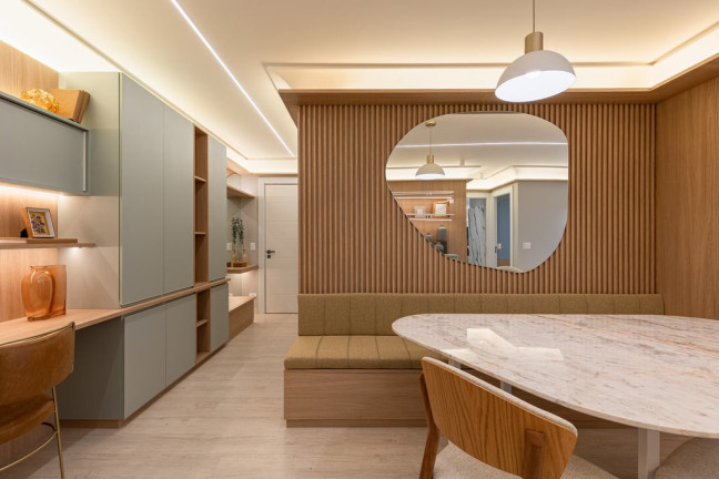Imagem Apartamento com 2 Quartos à Venda, 90 m² em Ahú - Curitiba