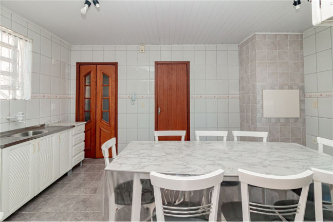 Imagem Imóvel com 2 Quartos à Venda, em Passo Da Areia - Porto Alegre Imagem Imóvel com 2 Quartos à Venda, em Passo Da Areia - Porto Alegre