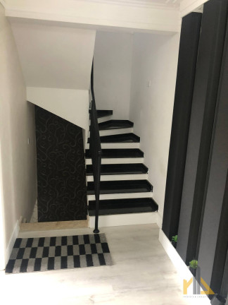 Imagem Sobrado com 3 Quartos à Venda, 166 m² em Atuba - Curitiba Imagem Sobrado com 3 Quartos à Venda, 166 m² em Atuba - Curitiba