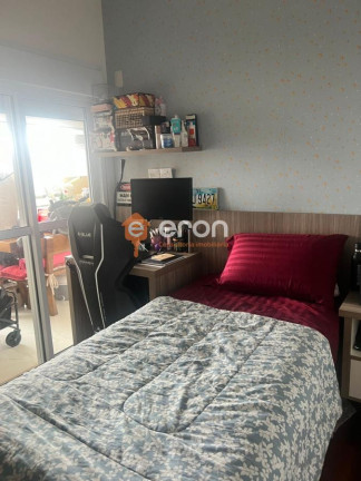 Imagem Apartamento com 3 Quartos à Venda, 116 m²