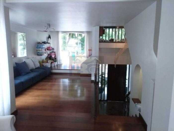 Imagem Sobrado com 3 Quartos à Venda, 323 m² em Vila Guarani (z Sul) - São Paulo