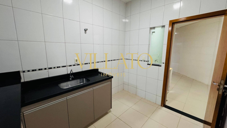 Imagem Casa com 3 Quartos à Venda, 130 m² em Condomínio Das Esmeraldas - Goiânia Imagem Casa com 3 Quartos à Venda, 130 m² em Condomínio Das Esmeraldas - Goiânia