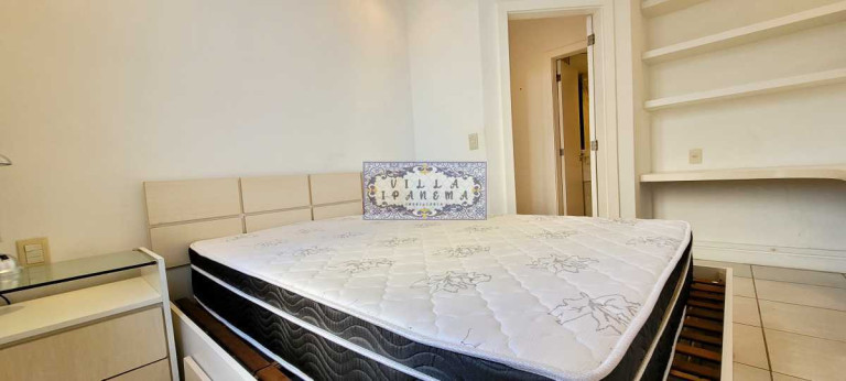 Imagem Apartamento com 1 Quarto à Venda, 38 m² em Ipanema - Rio De Janeiro Imagem Apartamento com 1 Quarto à Venda, 38 m² em Ipanema - Rio De Janeiro