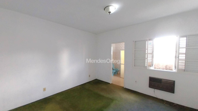 Imagem Casa com 3 Quartos à Venda, 402 m² em Centro - Sorocaba Imagem Casa com 3 Quartos à Venda, 402 m² em Centro - Sorocaba