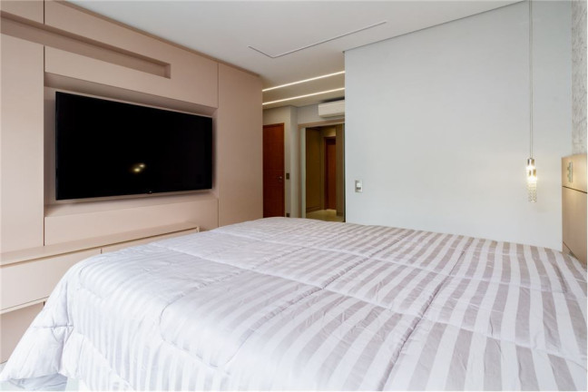 Imagem Apartamento com 2 Quartos à Venda, 119 m² em Alto De Pinheiros - São Paulo