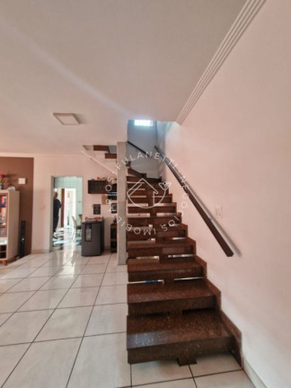 Imagem Sobrado com 4 Quartos à Venda, 250 m² em Vila Ré - São Paulo Imagem Sobrado com 4 Quartos à Venda, 250 m² em Vila Ré - São Paulo