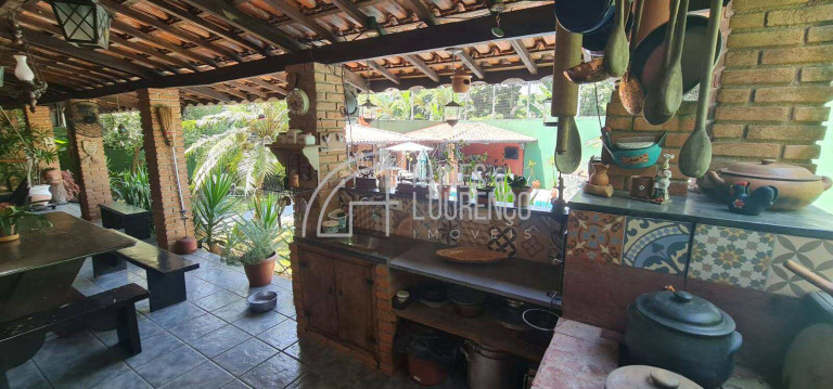 Imagem Casa com 4 Quartos à Venda, 500 m² em Morro Nova Cintra - Santos Imagem Casa com 4 Quartos à Venda, 500 m² em Morro Nova Cintra - Santos