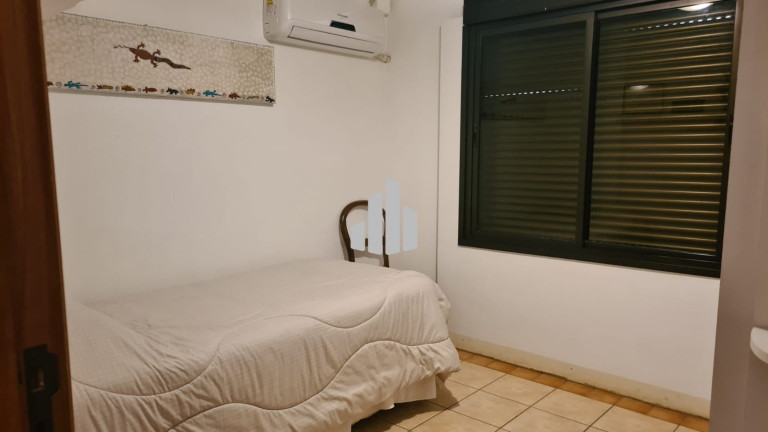 Imagem Apartamento com 3 Quartos à Venda, 108 m² em Predial - Torres