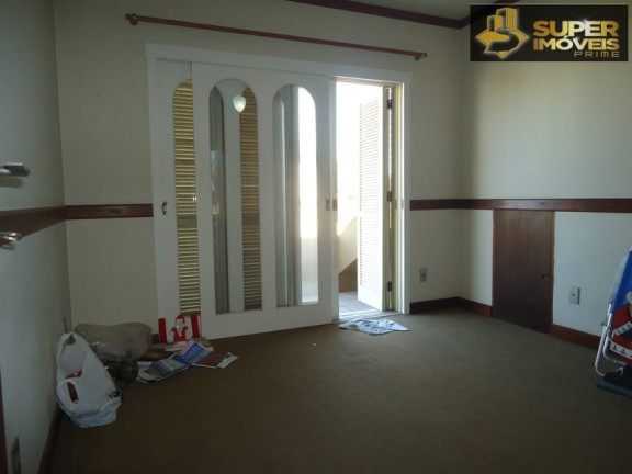 Imagem Casa com 3 Quartos à Venda, 720 m² em Três Vendas - Pelotas