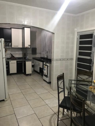 Imagem Sobrado com 4 Quartos à Venda, 225 m² em Jardim Cristiane - Santo André Imagem Sobrado com 4 Quartos à Venda, 225 m² em Jardim Cristiane - Santo André