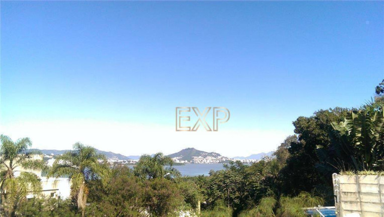 Imagem Terreno à Venda, 662 m² em Cacupé - Florianópolis Imagem Terreno à Venda, 662 m² em Cacupé - Florianópolis